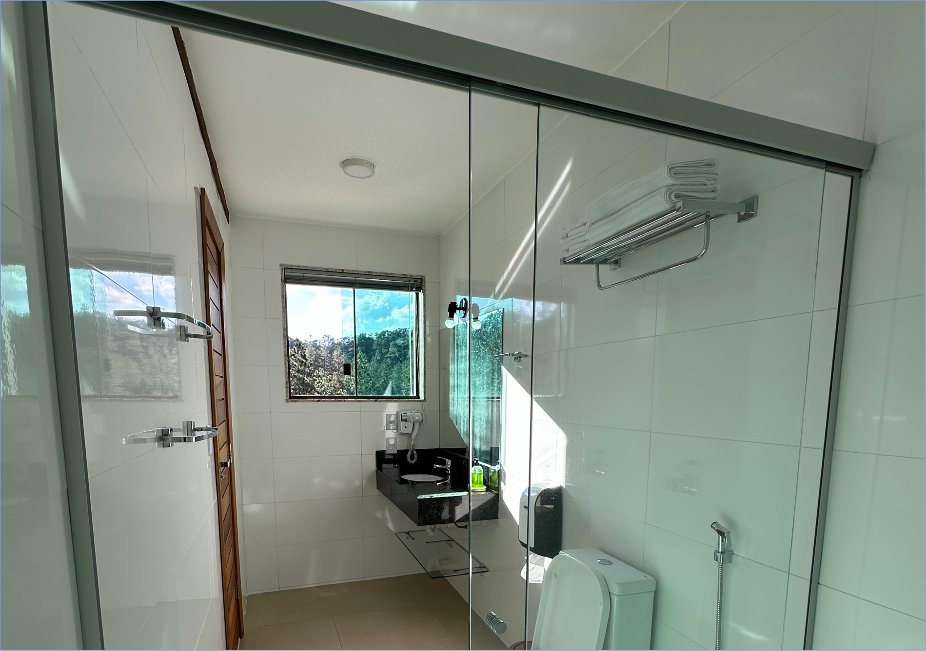 PousadaMarMineiroEmMacacosMG_lx14