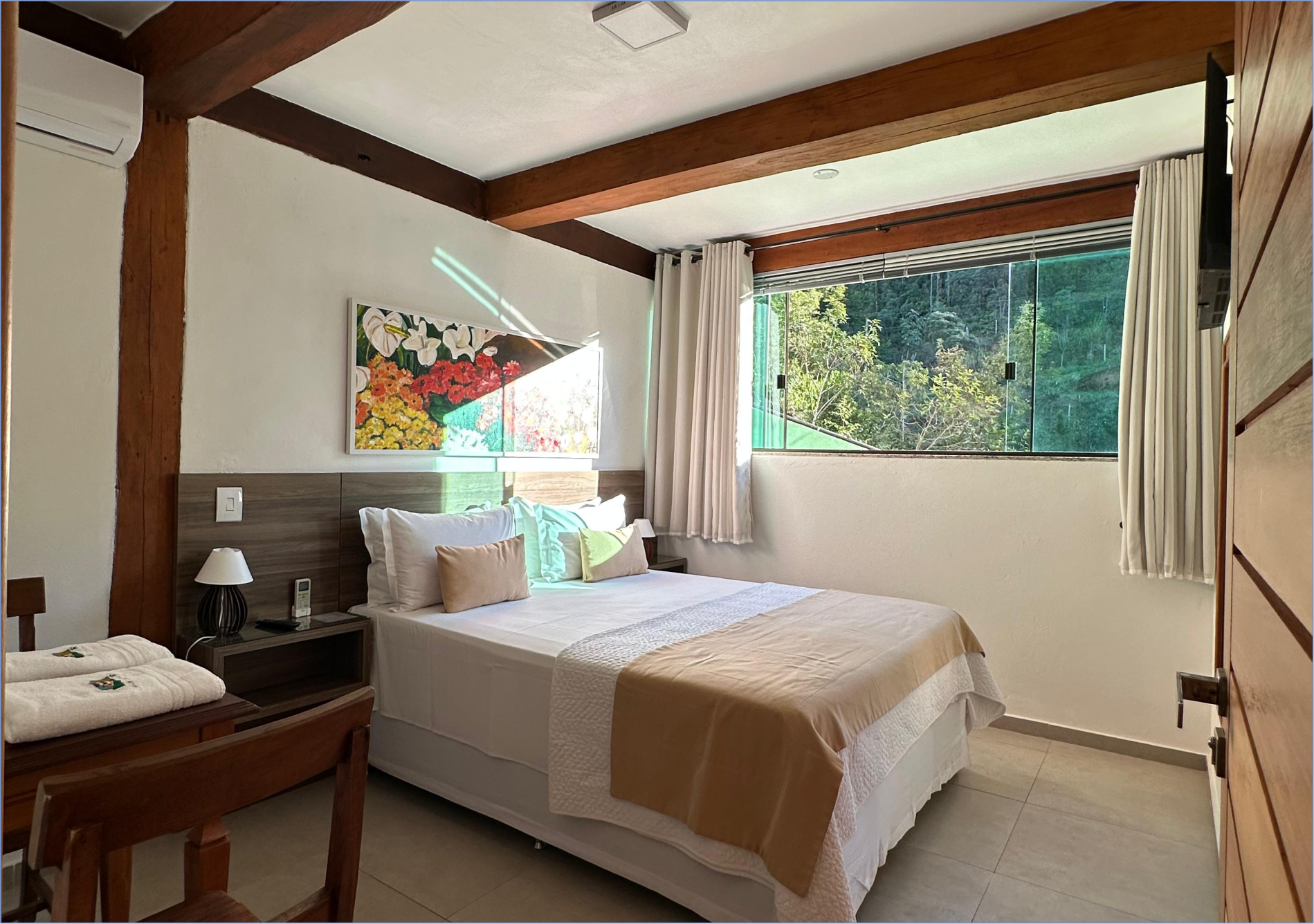 PousadaMarMineiroEmMacacosMG_lx5